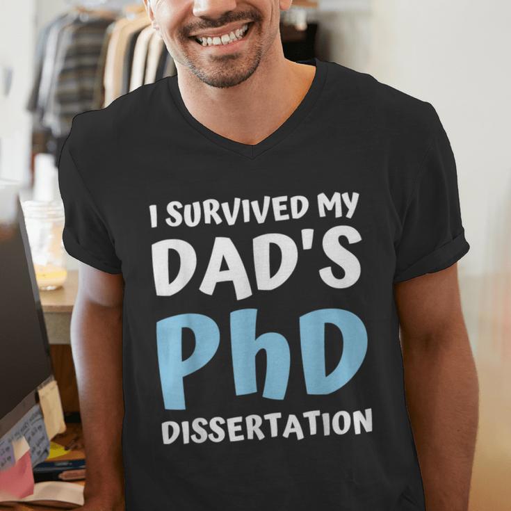 i Survived My Dad's Phd Dissertation College Graduation 2021 Men's V-Neck T-Shirt