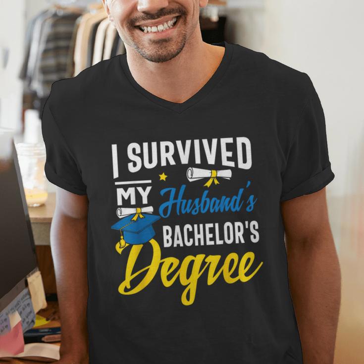 i Survived My Husbands Bachelors Degree Graduation Gifts Men's V-Neck T-Shirt
