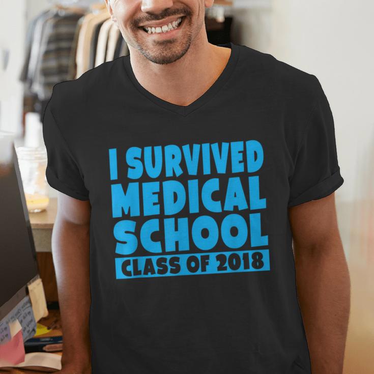 I Survived Medical School Class Of 2018 Graduation Men's V-Neck T-Shirt