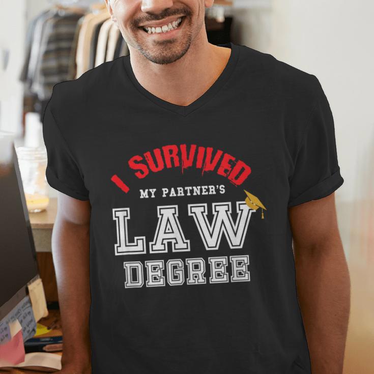 I Survived My Partner's Law Degree Graduation Shirt Men's V-Neck T-Shirt