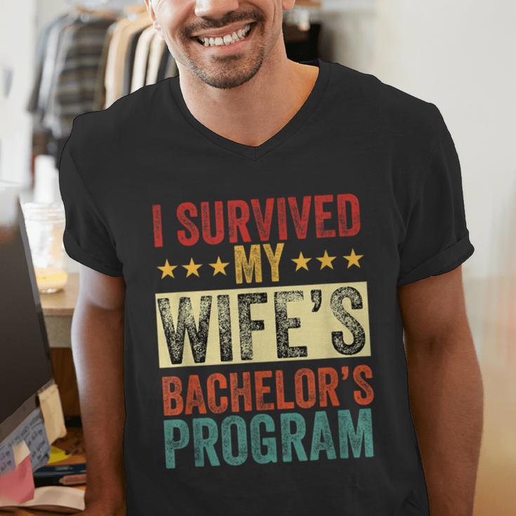 i Survived My Wife Bachelor's Degree Wife Graduation Men's V-Neck T-Shirt