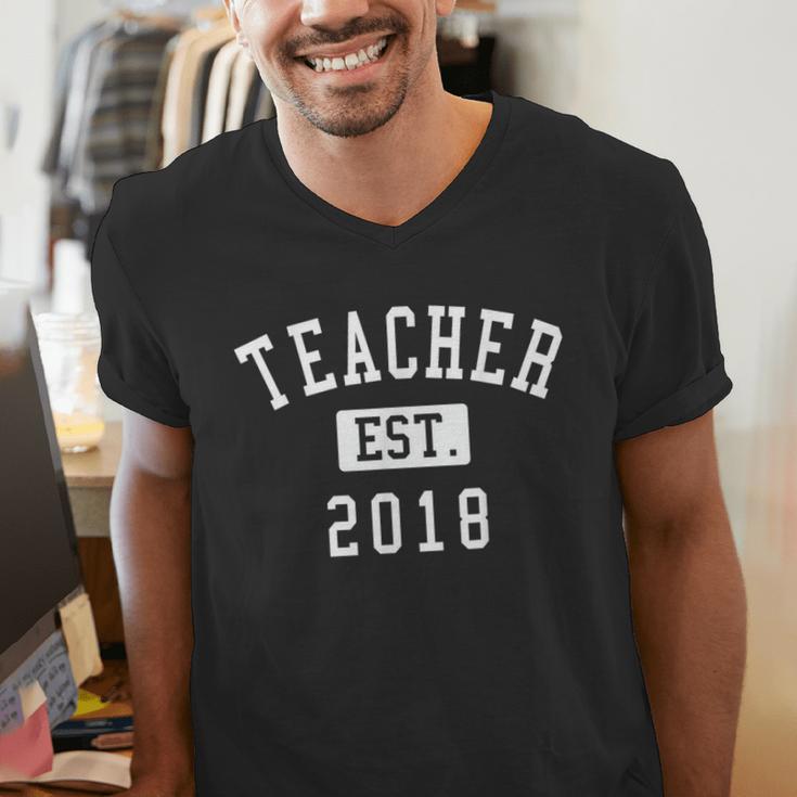 Teacher Established 2018 Shirt For Teacher Graduation Men Women Men's V-Neck T-Shirt