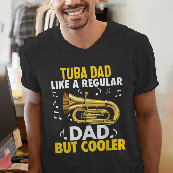 Tuba Player Men Dad Grandpa Marching Band Brass Tubist Men's V-Neck T-Shirt