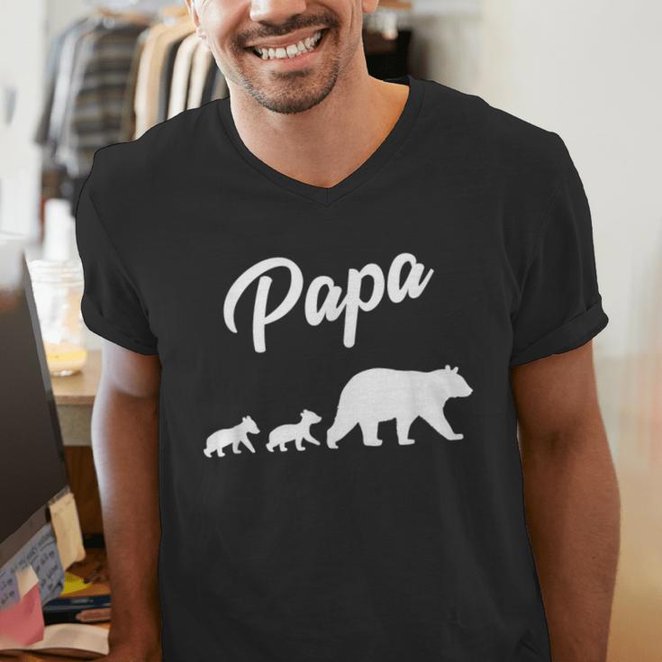 Twin Dad Papa Bear Two Cubs 2 Kids Men's V-Neck T-Shirt