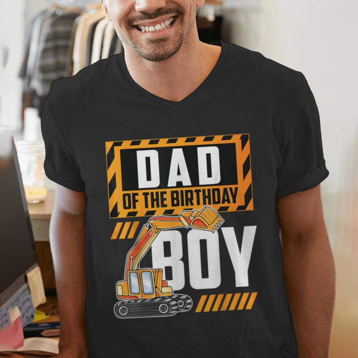 Vehicle Construction Excavator Dad Of The Birthday Boy Small Men's V-Neck T-Shirt