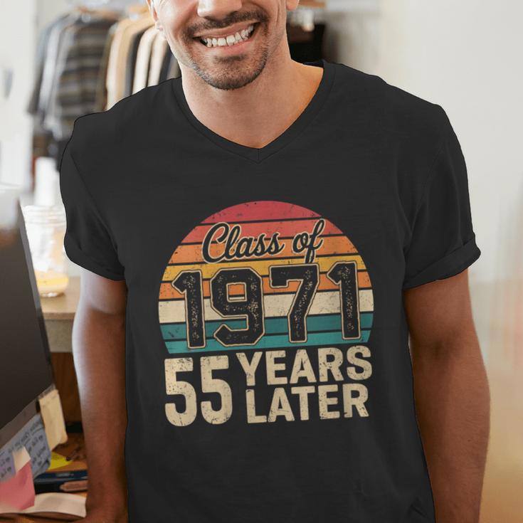 Vintage Class Of 1971 55 Years Later Reunion 55th Graduation Men's V-Neck T-Shirt