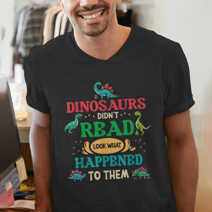 Vintage Librarian Book Reader Library Book Reading Men's V-Neck T-Shirt