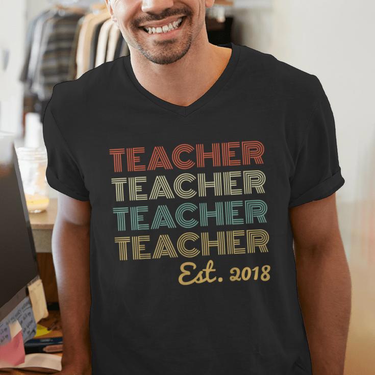 Vintage Teacher Established 2018 Graduation Men Men's V-Neck T-Shirt