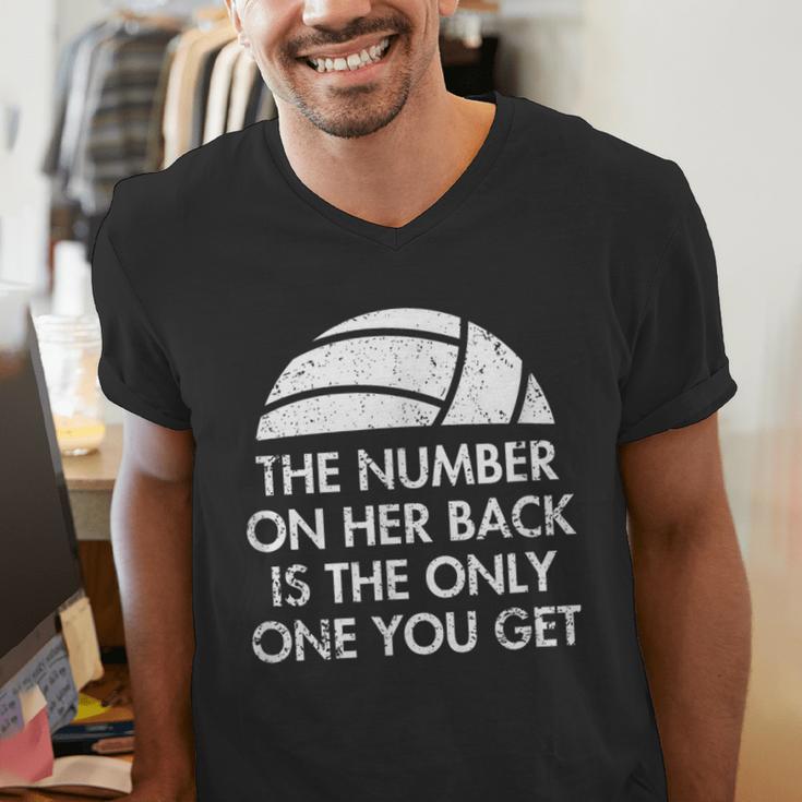 Volleyball Dad MoM Daughter Back Number Men's V-Neck T-Shirt