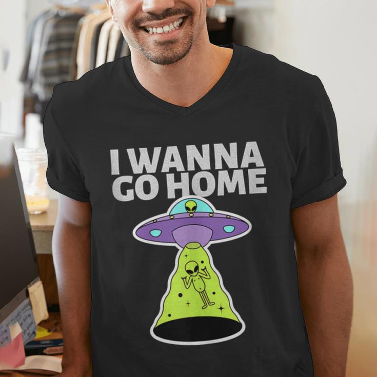 I Wanna Go Home Introvert UFO UAP Flying Saucer Trippy Alien Men's V-Neck T-Shirt I Wanna Go Home Introvert UFO UAP Flying Saucer Trippy Alien Men's V-Neck T-Shirt