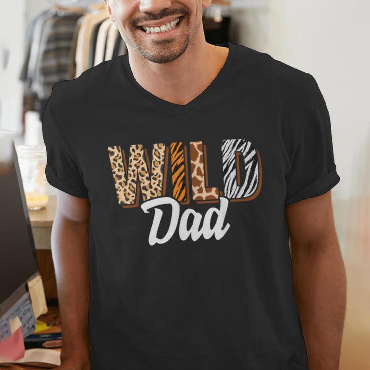 Wild Dad Zoo Born Two Be Wild B-Day Safari Jungle Animal Men's V-Neck T-Shirt