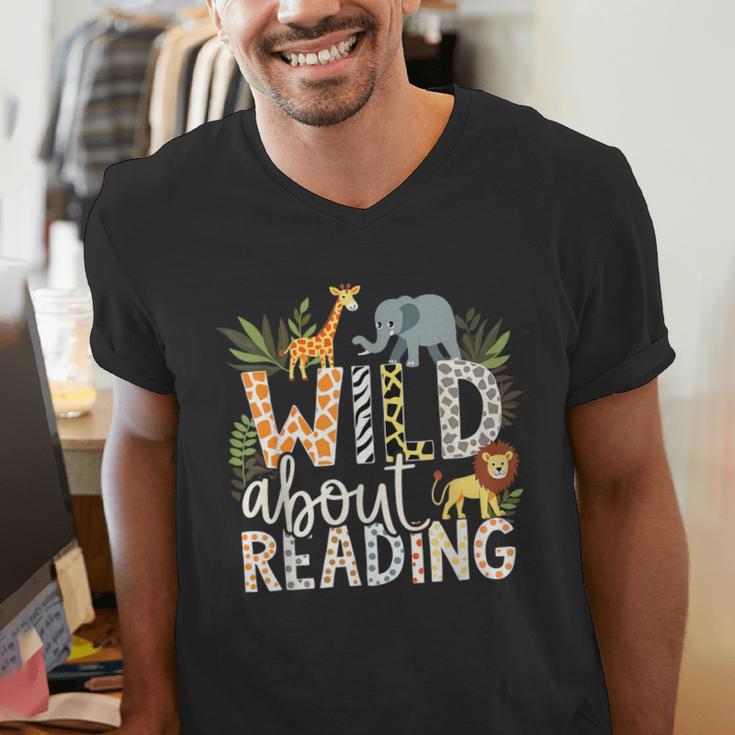 Wild About Reading Animals And Book Lovers Men's V-Neck T-Shirt