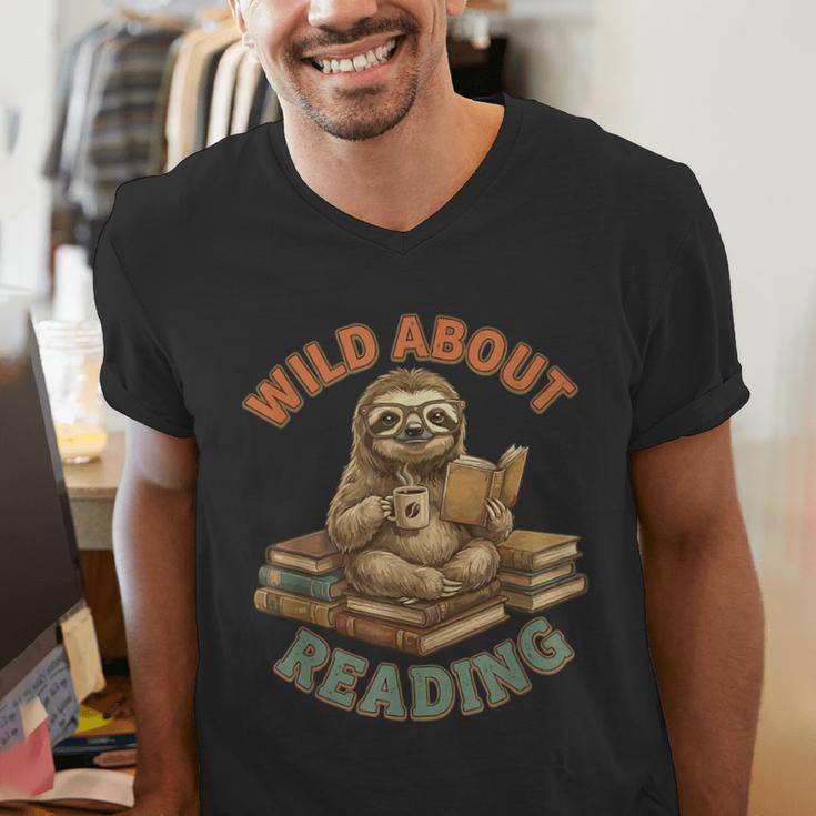 Wild About Reading Sloth Coffee Teacher Book Lover Men's V-Neck T-Shirt