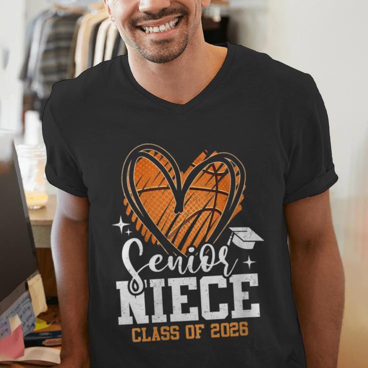 Women's Senior Niece Class Of 2026 Basketball Graduation Heart Men's V-Neck T-Shirt