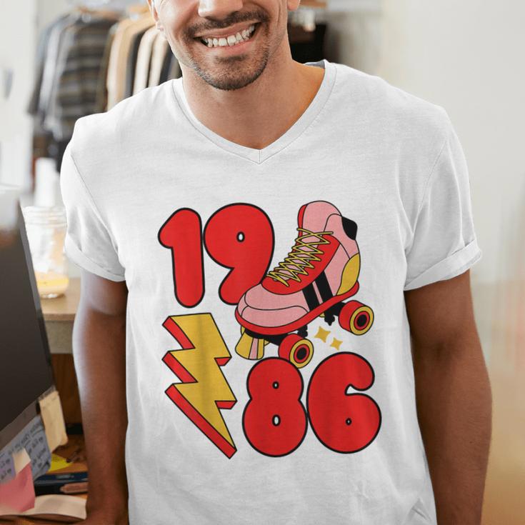 1986 Retro Roller Skate Vintage 80s Nostalgia Collector Men's V-Neck T-Shirt