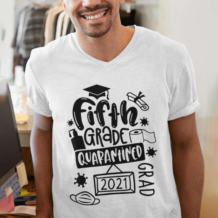 5th Grade Graduate 2021 Graduate Quarantine Fifth Graduation Men's V-Neck T-Shirt