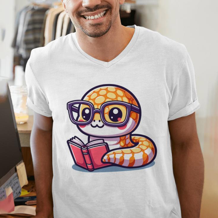 Adorable Book Lover Rattlesnake With Reading Glasses Cute Men's V-Neck T-Shirt Adorable Book Lover Rattlesnake With Reading Glasses Cute Men's V-Neck T-Shirt