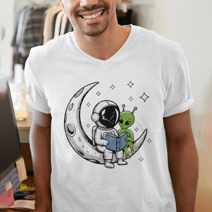 Astronaut Reading Book To Alien Moon Space Astronomy Men's V-Neck T-Shirt Astronaut Reading Book To Alien Moon Space Astronomy Men's V-Neck T-Shirt