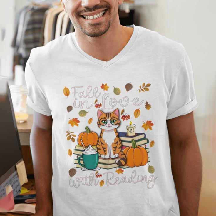 Cat Fall In Love With Reading Book Lover Autumn Men's V-Neck T-Shirt