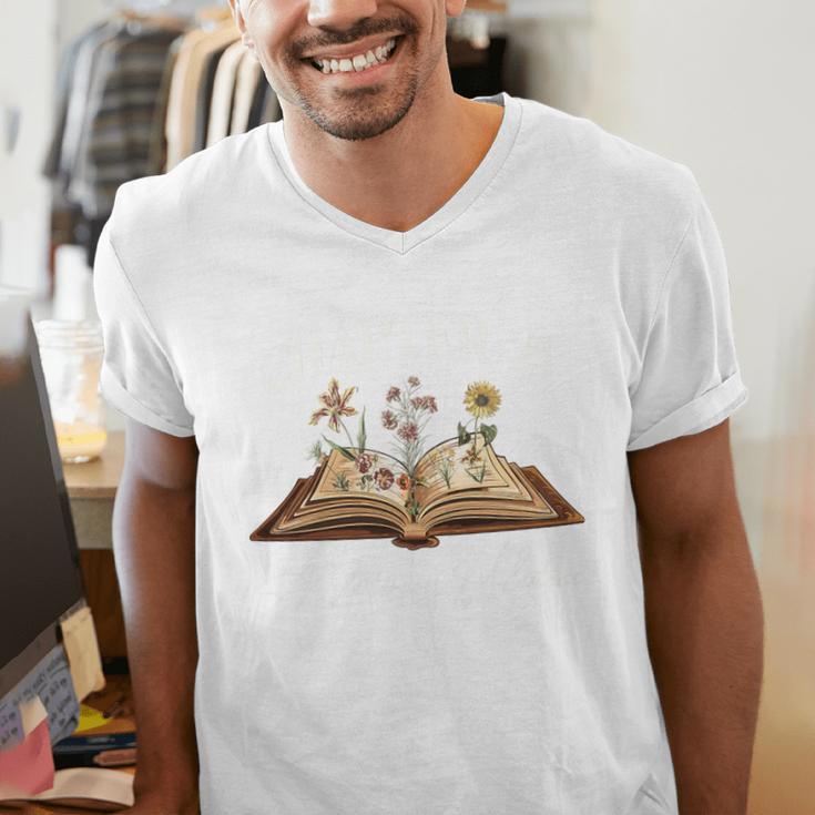 Chapter 21 Years Old 21st Birthday Wildflower Book Lover Premium Tri-Blend Men's V-Neck T-Shirt