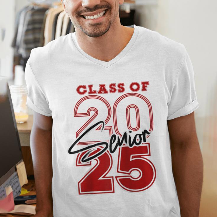 Class Of 2025 Senior 2025 Graduation Red Raglan Baseball Tee Men's V-Neck T-Shirt