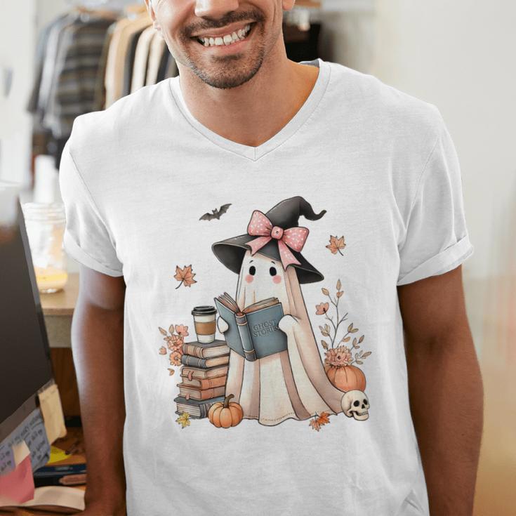 Cute Ghost Reading Book Librarian Book Lover Men's V-Neck T-Shirt