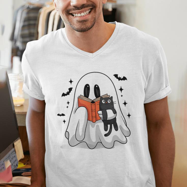 Cute Halloween Ghost Reading Book Men's V-Neck T-Shirt