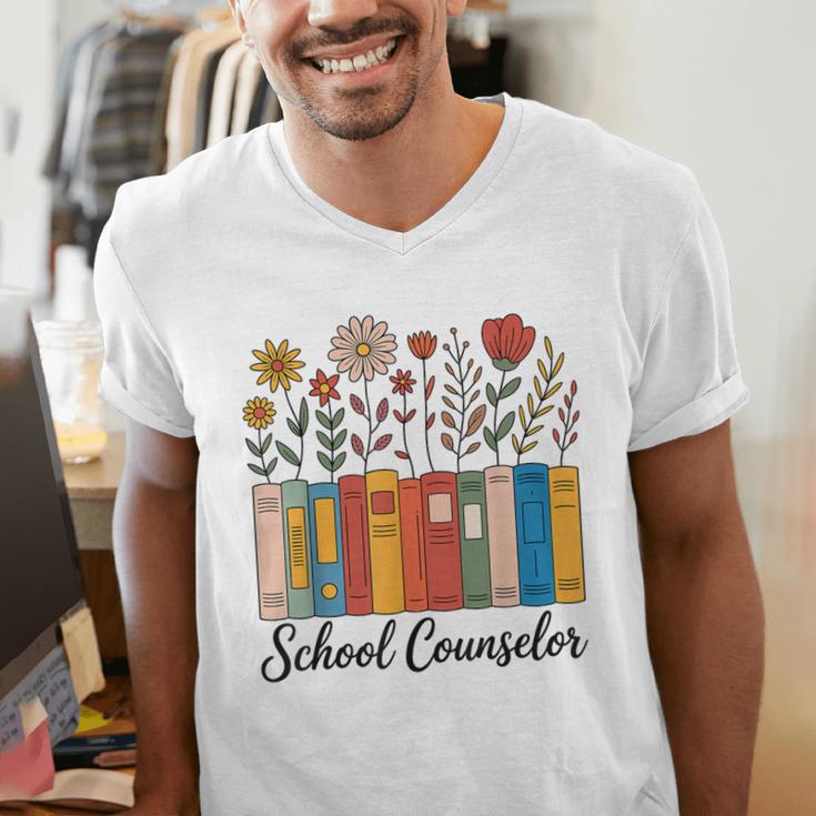 Cute Wildflower Book School Counseling Life School Counselor Men's V-Neck T-Shirt