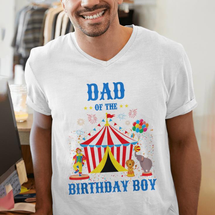 Dad Of The Birthday Boy Circus Ringmaster Party Birthday Men's V-Neck T-Shirt