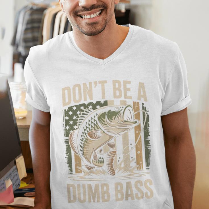 Don't Be A Dumb Bass Fish Camo American Flag Dad Jokes Men's V-Neck T-Shirt