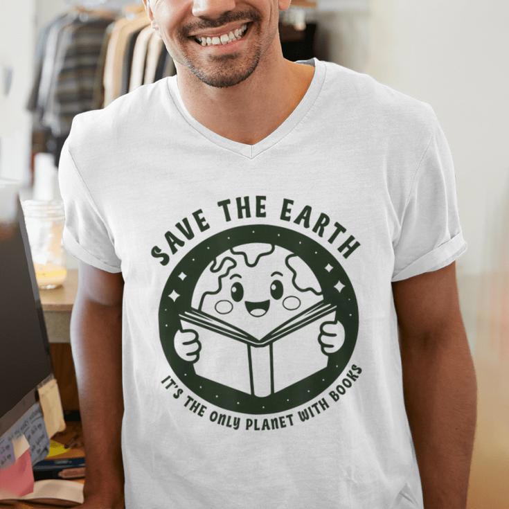 Earth Day 2025 Save Earth It´s Only Planet With Books Reader Men's V-Neck T-Shirt
