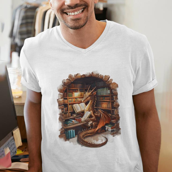 Fantasy Dragon Reading Book Lover Men's V-Neck T-Shirt