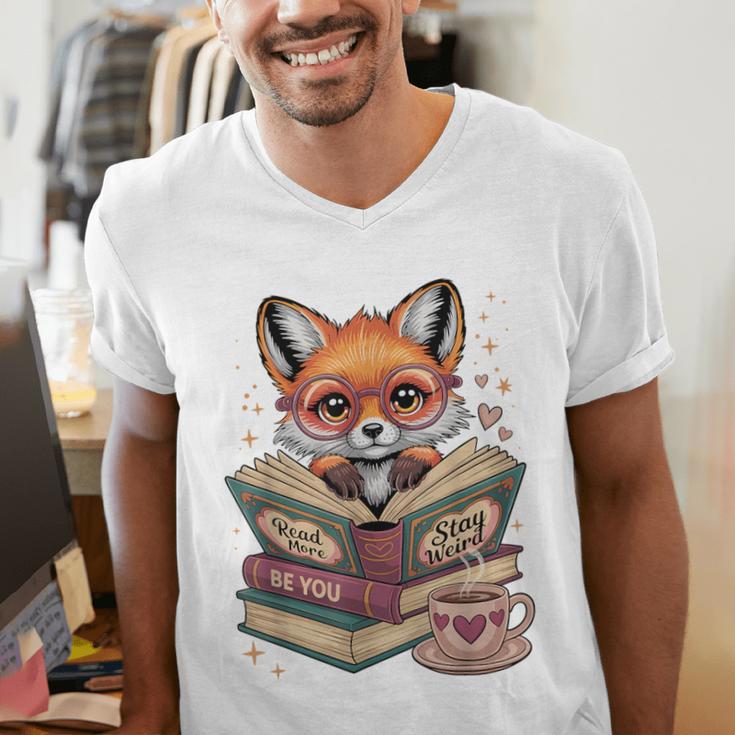 Fox Read Books Be Kind Stay Weird Reader Cute Nerd Bookworm Men's V-Neck T-Shirt Fox Read Books Be Kind Stay Weird Reader Cute Nerd Bookworm Men's V-Neck T-Shirt