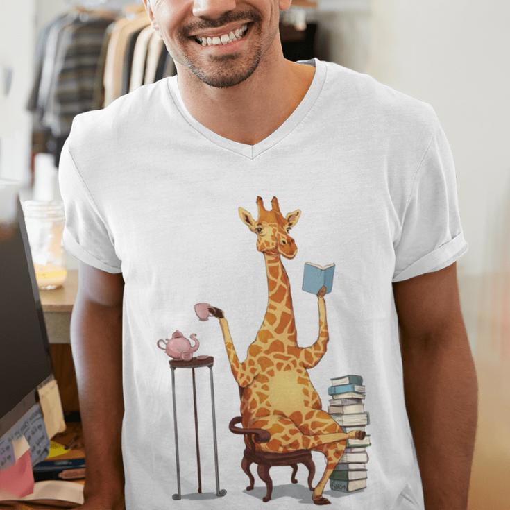 Giraffe Reading Tea Books Coffee Book Lover Graphic Men's V-Neck T-Shirt