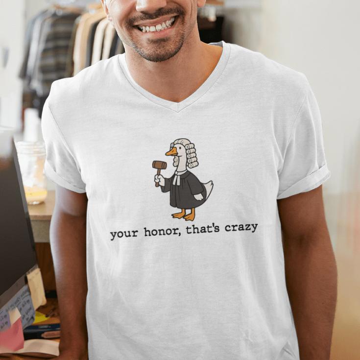 Goose Silly Lawyer Law Student School Graduation Men's V-Neck T-Shirt
