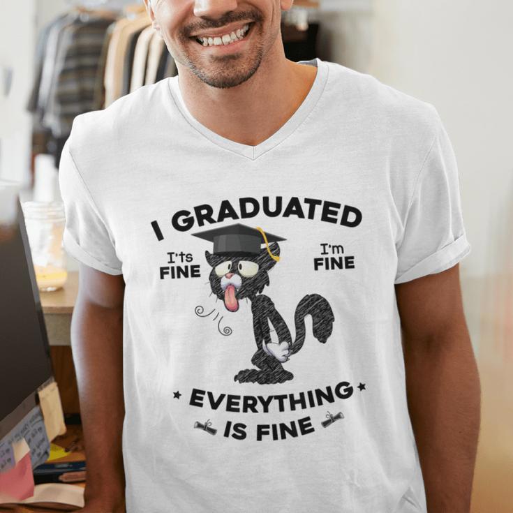 I Graduated Graduate Class 2025 Cat Graduation Men's V-Neck T-Shirt