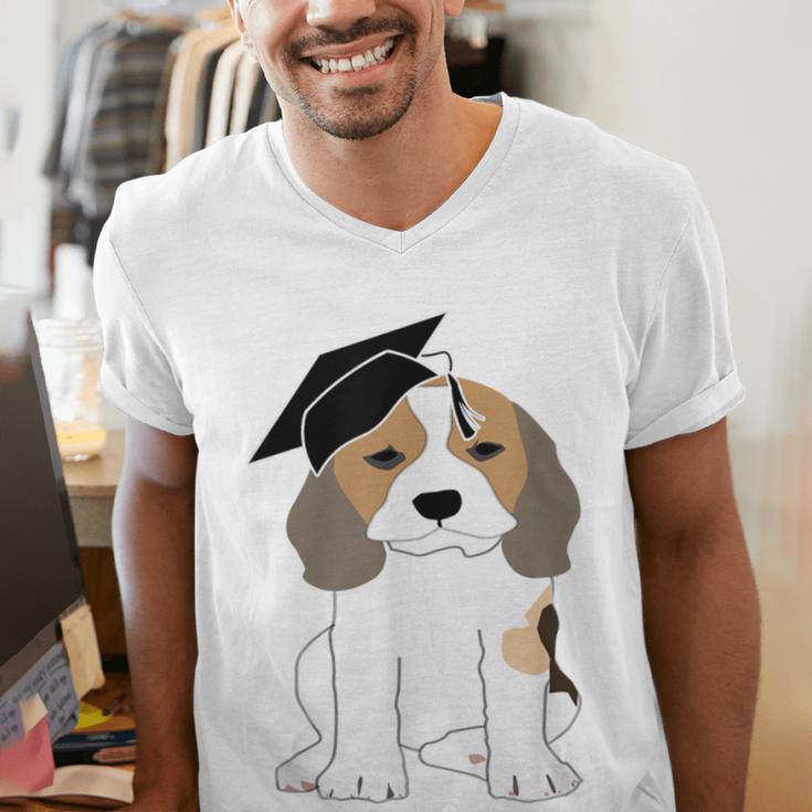 Graduation Beagle Dog 2017 Graduate Graduation Tee Men's V-Neck T-Shirt