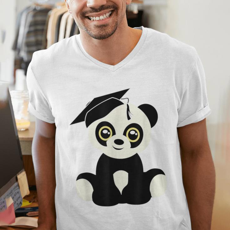 Graduation Panda Bear 2017 Graduate Graduation T-Sh Men's V-Neck T-Shirt
