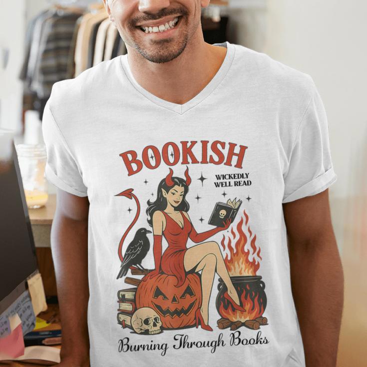 Halloween Bookish Witchy Book Club Hot Girls Read Men's V-Neck T-Shirt