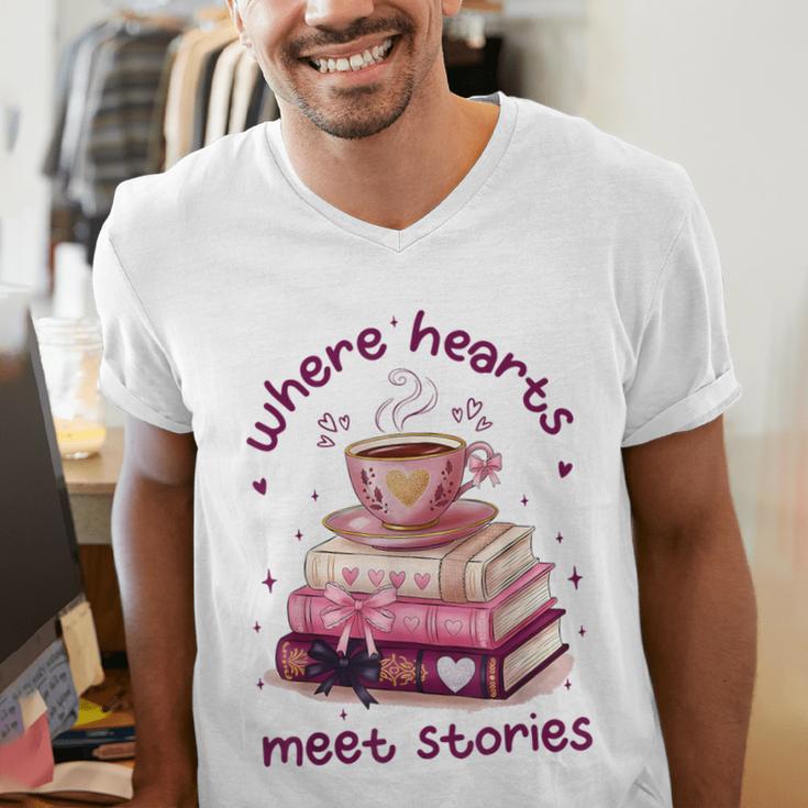 Where Hearts Groovy Meet Stories Coffee Books Valentines Day Men's V-Neck T-Shirt