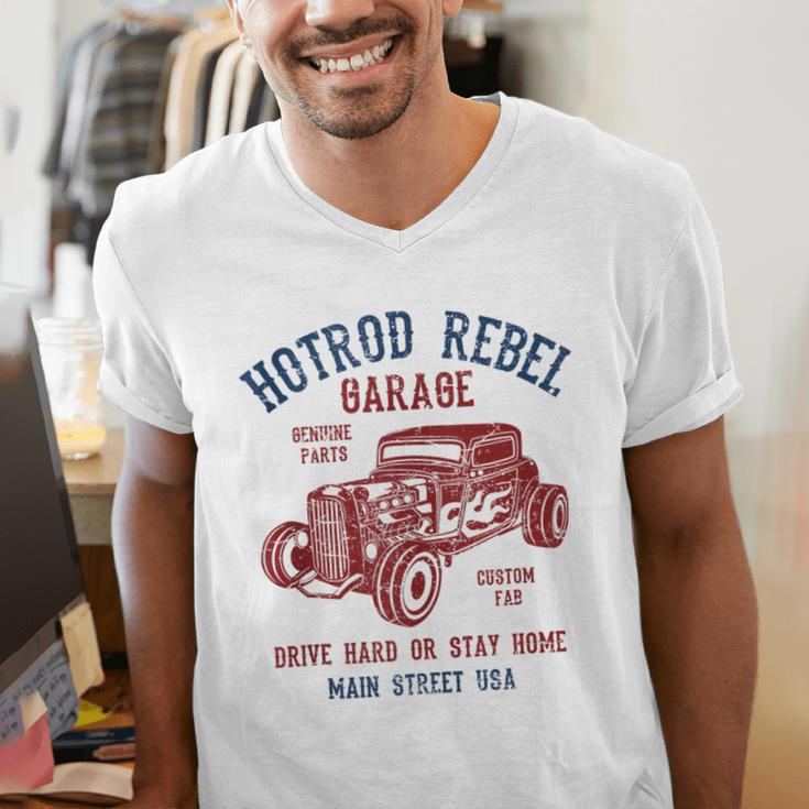 Hotrod Rebel Automotive Nostalgia Old Car Distressed Men's V-Neck T-Shirt