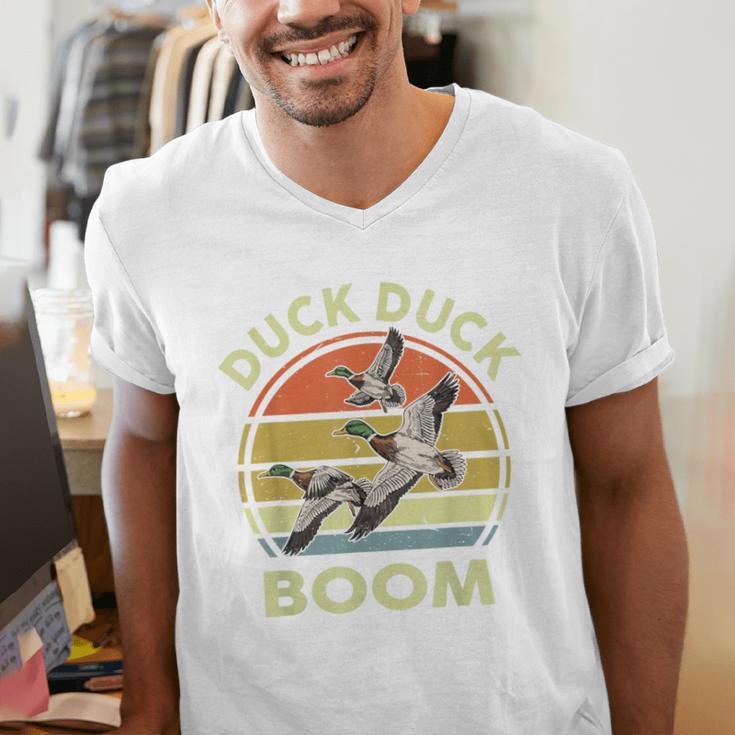 Hunting-Shirt Duck Boom Hunter Dad Grandpa Men Men's V-Neck T-Shirt