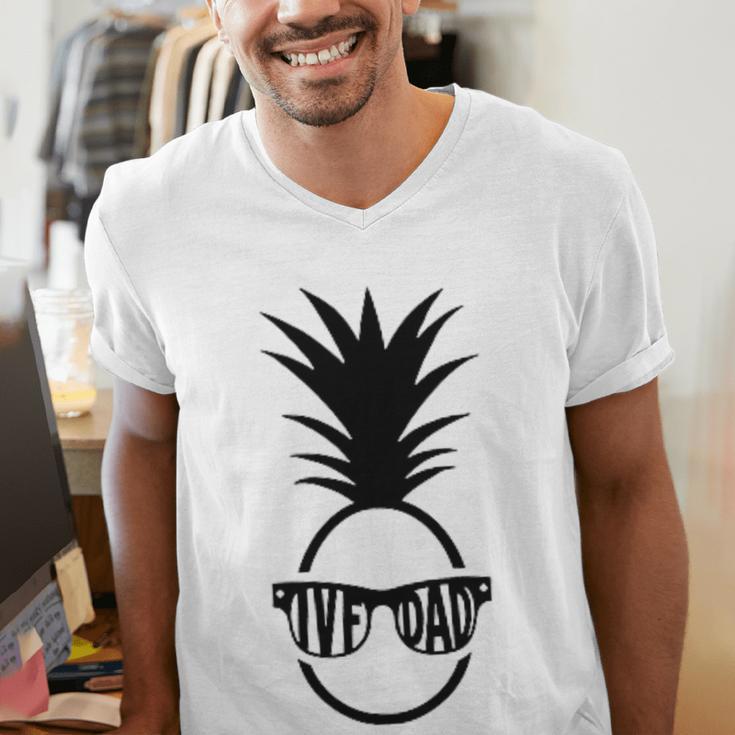 IVF DAD Pineapple Transfer Day Retrieval Day Infertility Men's V-Neck T-Shirt