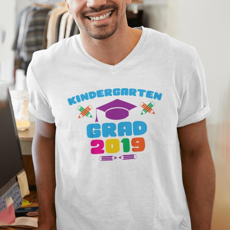 Kids Kindergarten Grad 2019 Graduation T-Shirt Men's V-Neck T-Shirt Kids Kindergarten Grad 2019 Graduation T-Shirt Men's V-Neck T-Shirt