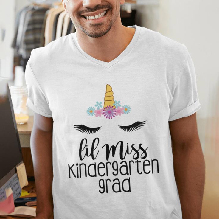 Kids Lil Miss Kindergarten Grad Shirt Graduation Shirts 2018 Men's V-Neck T-Shirt