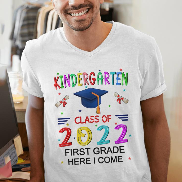 Kindergarten Graduation Class Of 2022 1st Grade Here I Come Men's V-Neck T-Shirt