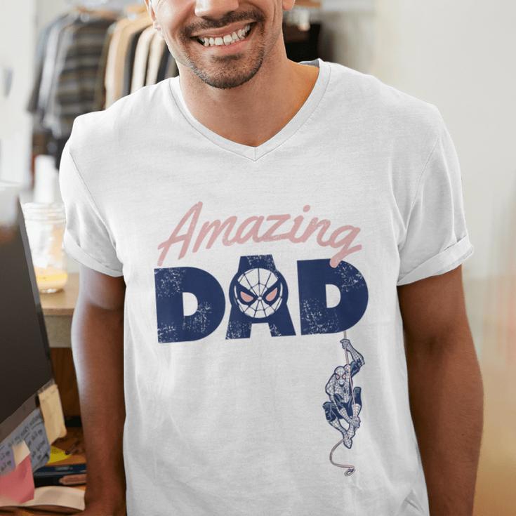 Marvel Spider-Man Father's Day Amazing Dad Retro Men's V-Neck T-Shirt