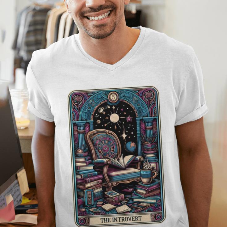 Mystical Library Book Reader The Introvert Tarot Card Men's V-Neck T-Shirt