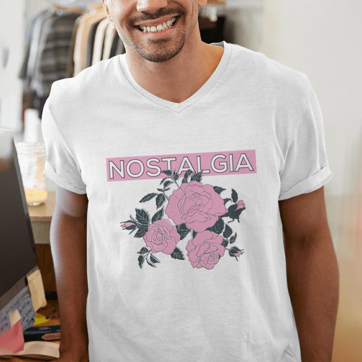 Nostalgia 80s 90s Retro Style Graphics Rose Pink Flower Men's V-Neck T-Shirt