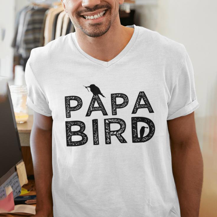 Papa Bird Father Day Dad Birds Quote Saying Men's V-Neck T-Shirt